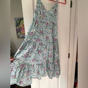 XS Lulu’s Floral Maxi Dress in Blue and Purple